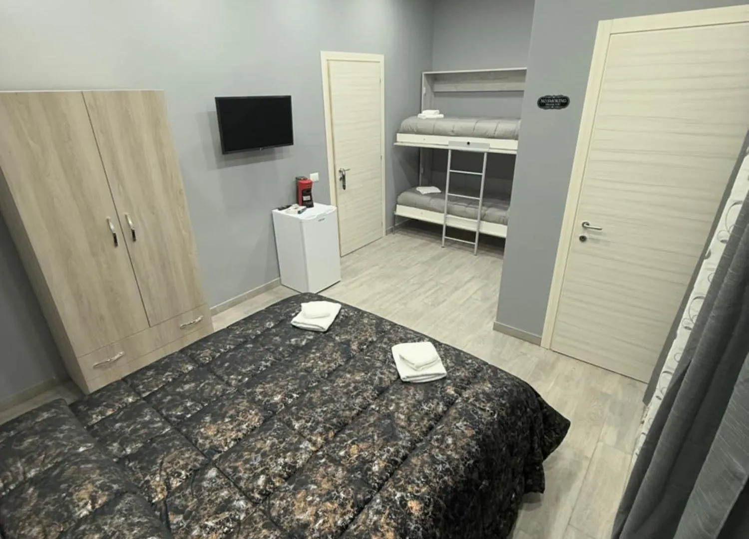 B&B Punto Di Partenza ,Starting Point Naples Italy
